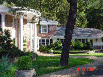 030726 House Front.gif